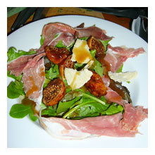 Fig, Prosciutto and Arugula Salad