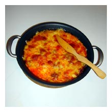 Queso Fundido con Chorizo