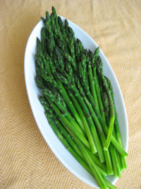 Asparagus Crudites with Mayonnaise Verte